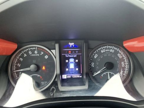 Certified 2021 Toyota Tacoma TRD Sport w/ Technology Package image 20