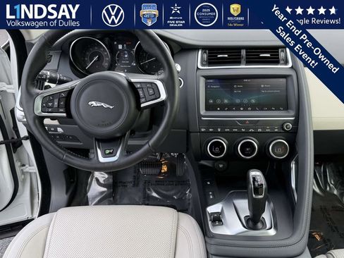Used 2019 Jaguar E-PACE SE image 10