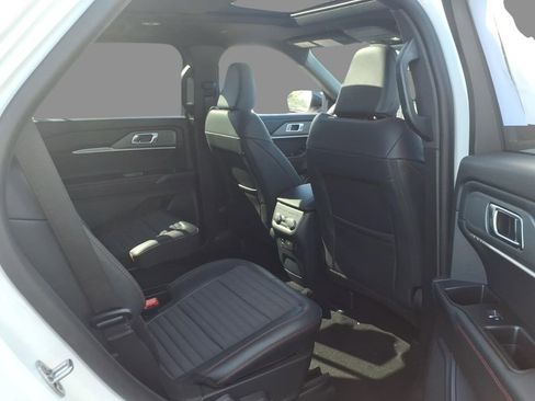 New 2026 Ford Explorer ST-Line image 11