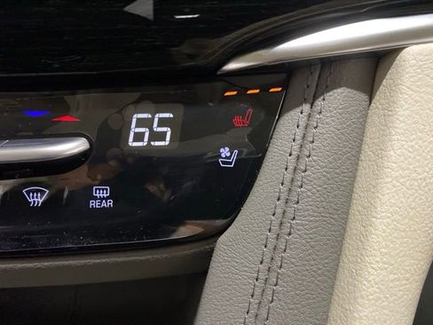 Used 2025 Cadillac XT6 Premium Luxury w/ Technology Package FWD image 59
