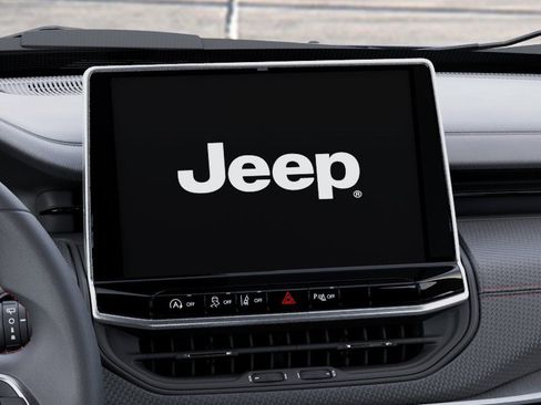 New 2026 Jeep Compass Trailhawk w/ Trailer Tow Group AWD/4WD image 18