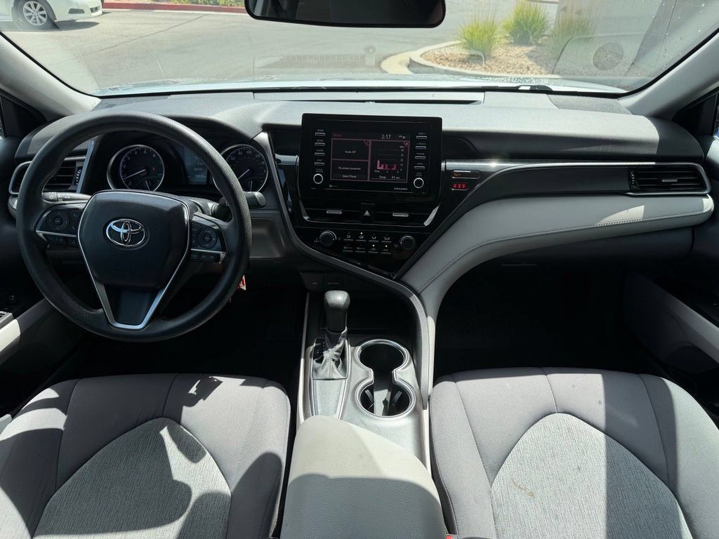 Used 2021 Toyota Camry LE FWD image 14