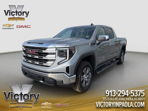New 2026 GMC Sierra 1500 SLE w/ Preferred Package AWD/4WD image 1