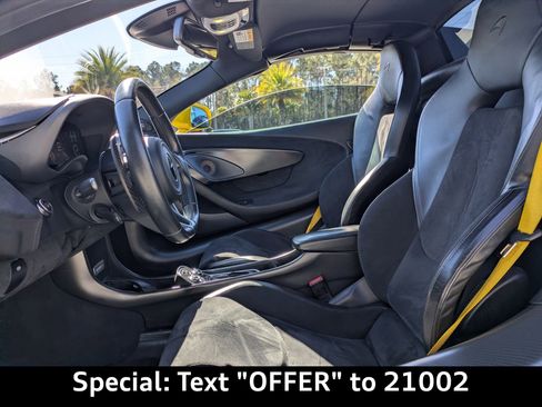 Used 2020 McLaren 600LT Spider image 23