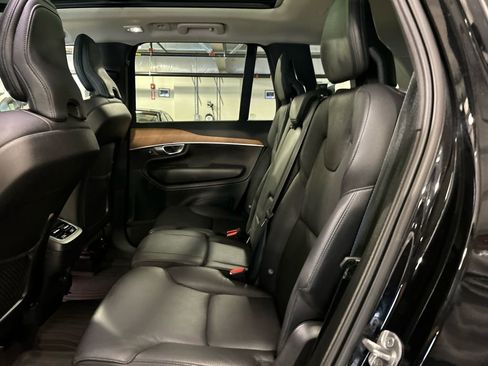 Certified 2023 Volvo XC90 B5 Plus w/ Protection Package AWD/4WD image 22