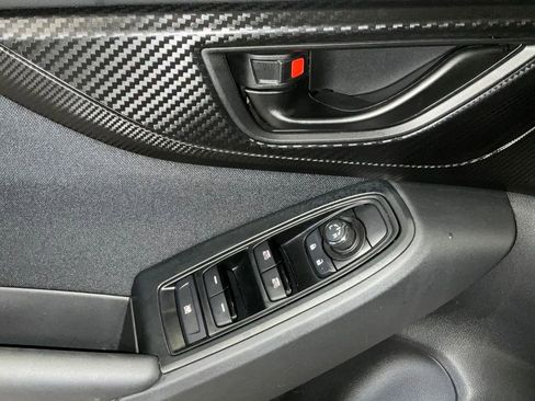 Used 2023 Subaru Crosstrek 2.0i image 33