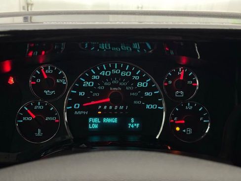 Used 2025 GMC Savana 2500 w/ Driver Convenience Package image 29