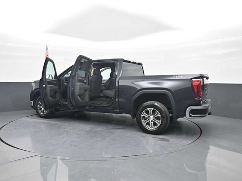 Used 2025 GMC Sierra 1500 SLT AWD/4WD image 47
