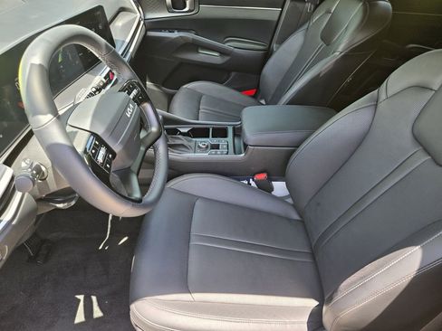 New 2026 Kia Sorento S AWD/4WD image 9