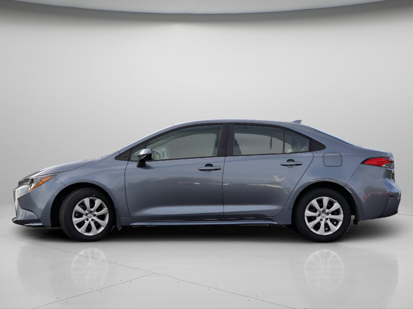 Used 2025 Toyota Corolla LE FWD image 19