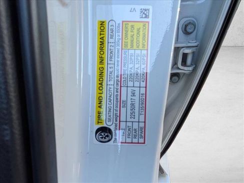 Used 2019 Honda Accord LX image 22