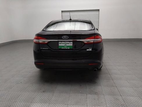 Used 2018 Ford Fusion SE w/ Fusion SE Technology Package image 7