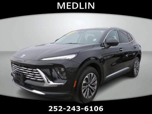 Used 2025 Buick Envision Preferred AWD/4WD image 4