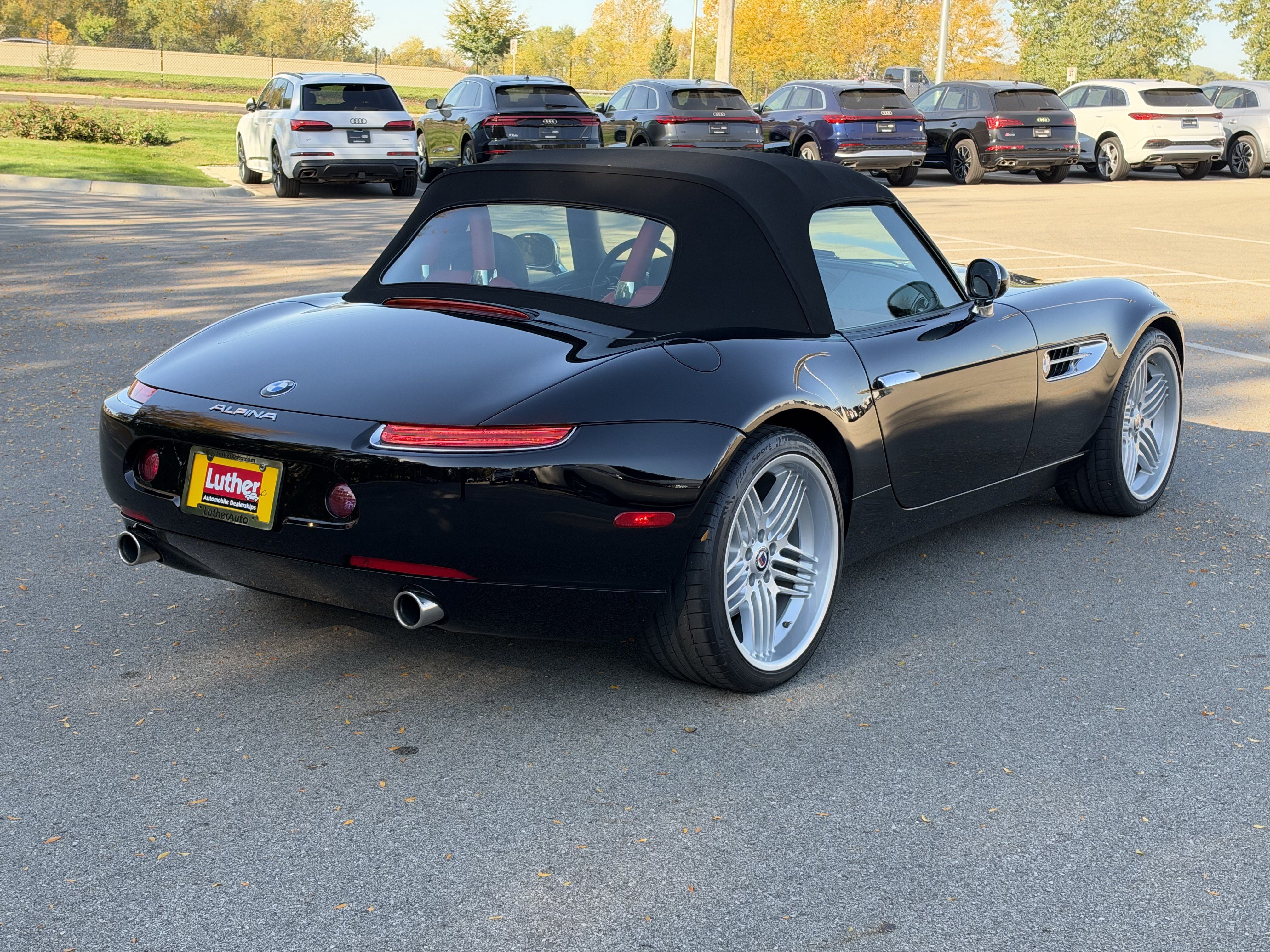 Used 2003 BMW Z8 RWD image 32