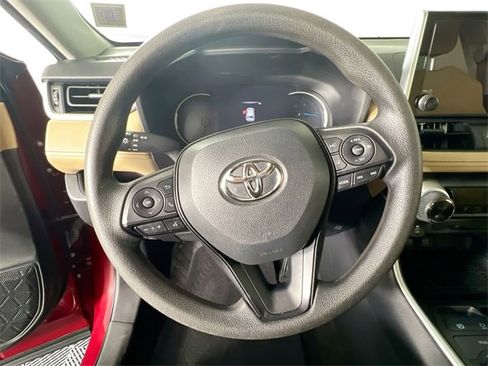 Used 2023 Toyota RAV4 LE image 11
