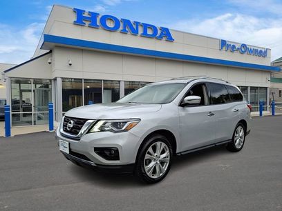 Used 2019 Nissan Pathfinder SL w/ SL Premium Package