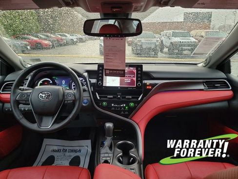 Used 2024 Toyota Camry XSE image 10