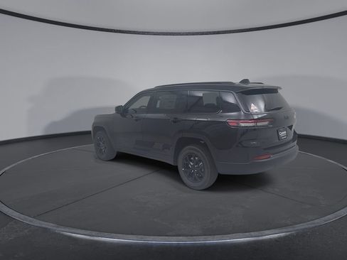 New 2026 Jeep Grand Cherokee L 4WD image 11