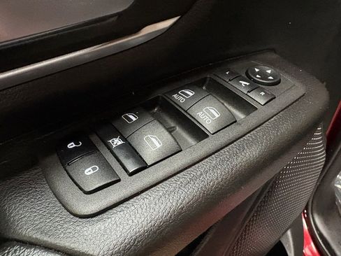 Used 2023 RAM 1500 Big Horn image 12