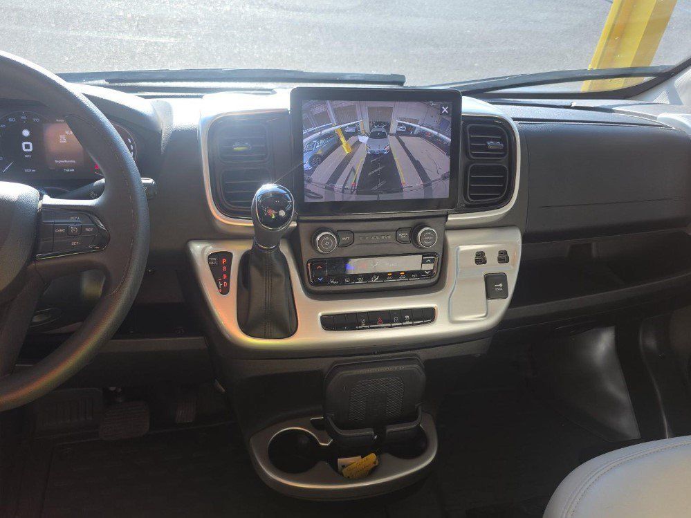 Used 2022 RAM ProMaster 3500 w/ Premium Convenience Group FWD image 9