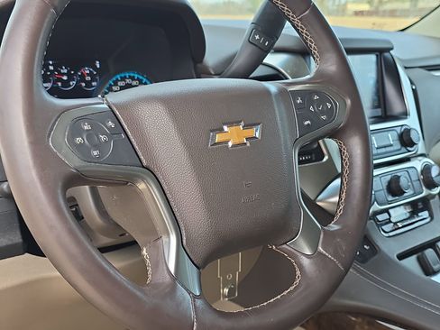 Used 2017 Chevrolet Tahoe LT image 14