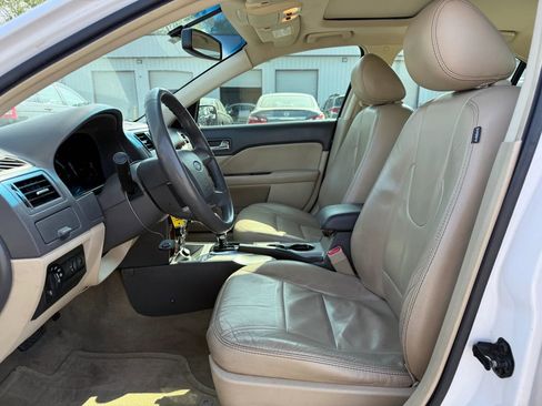 Used 2012 Ford Fusion SEL image 2