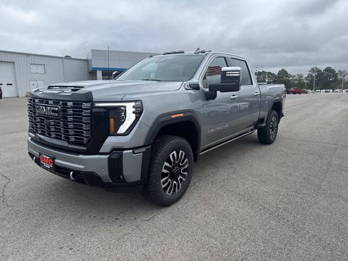 New 2026 GMC Sierra 2500 Denali Ultimate AWD/4WD image 1