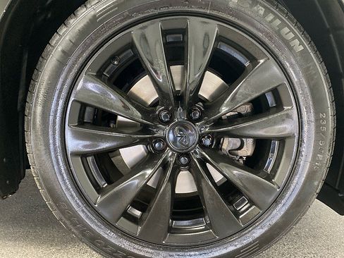 Used 2013 INFINITI M37 w/ Premium Pkg image 25