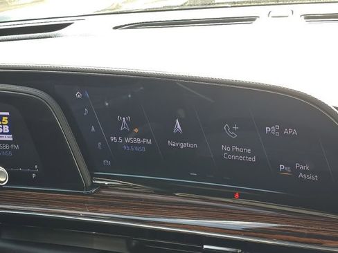 Used 2024 Cadillac Escalade ESV Premium Luxury w/ Performance Package image 36