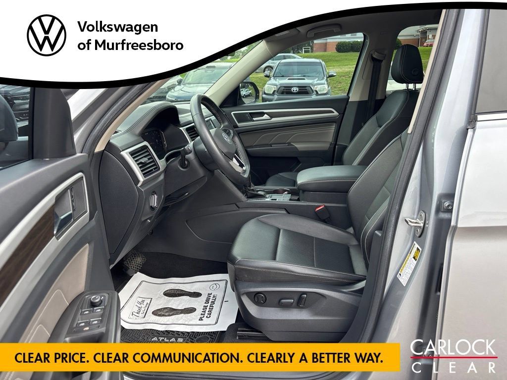 Certified 2023 Volkswagen Atlas SE w/ Panoramic Sunroof Package FWD image 18