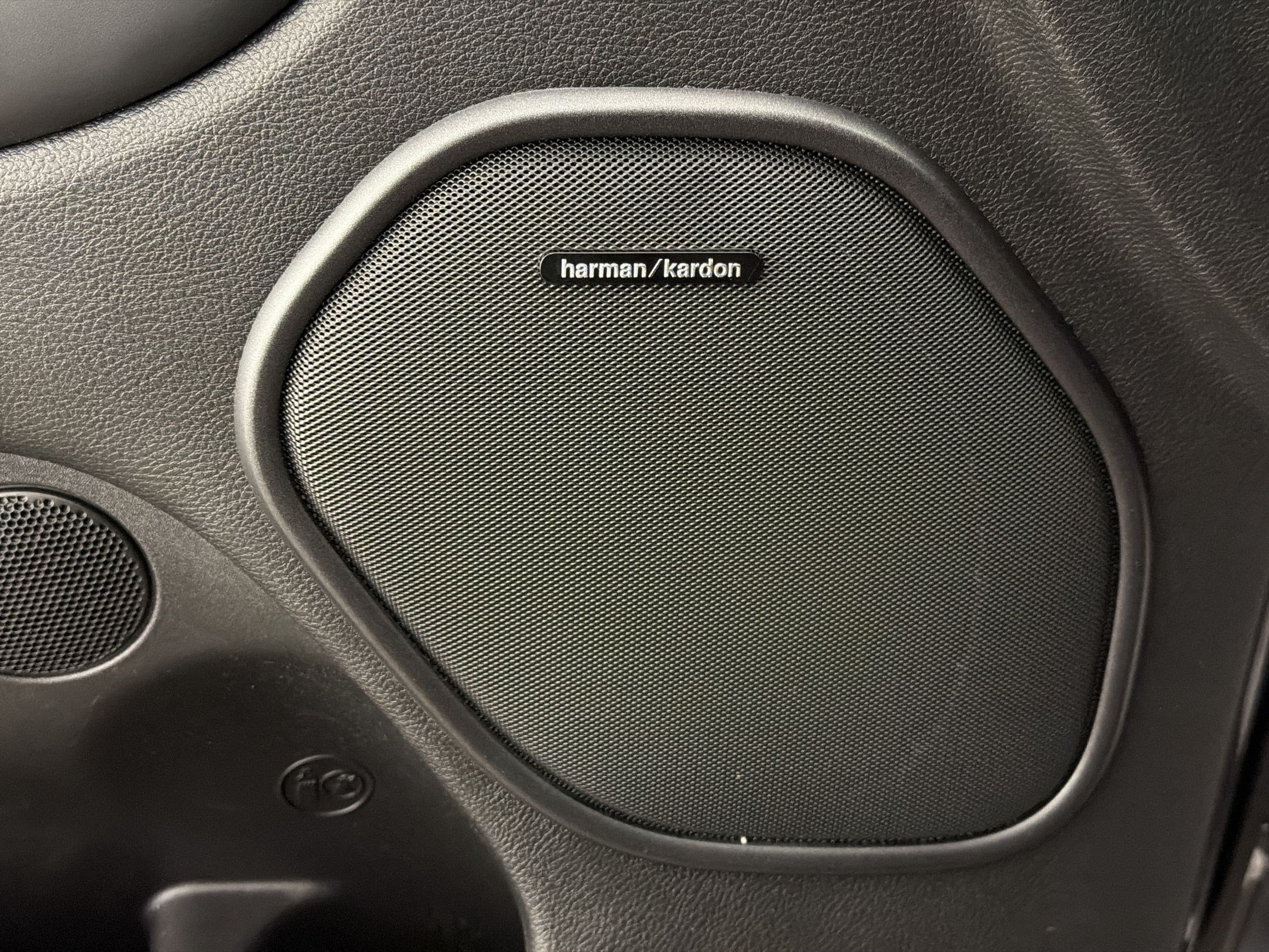 Used 2021 Dodge Durango SRT Hellcat w/ Black Package AWD/4WD image 27