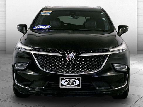 Used 2022 Buick Enclave Avenir w/ Avenir Technology Package AWD/4WD image 2
