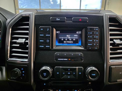 Used 2015 Ford F150 XLT w/ Equipment Group 301A Mid AWD/4WD image 30