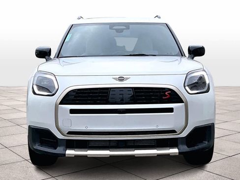 Used 2025 MINI Cooper Countryman S w/ Comfort Package Max image 3