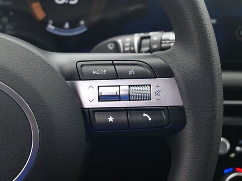 Used 2025 Hyundai Tucson SEL image 13