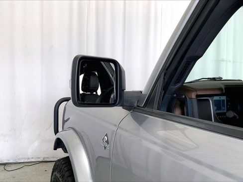 Used 2023 Ford Bronco Outer Banks AWD/4WD image 10
