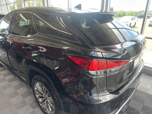 Used 2022 Lexus RX 450h AWD w/ Luxury Package image 13