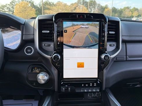 Used 2023 RAM 1500 Laramie image 19