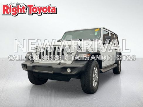 Used 2019 Jeep Wrangler Unlimited Sport S AWD/4WD image 1