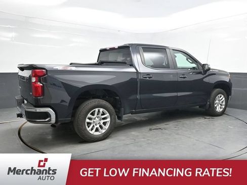 Used 2023 Chevrolet Silverado 1500 LT AWD/4WD image 8