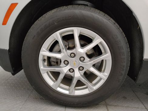 Used 2022 Chevrolet Equinox LT AWD/4WD image 31