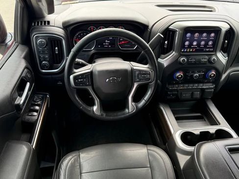 Used 2020 Chevrolet Silverado 1500 LT Trail Boss AWD/4WD image 23