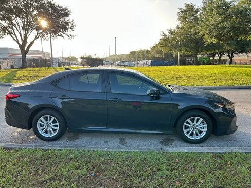 Used 2026 Toyota Camry LE w/ Convenience Package FWD image 7