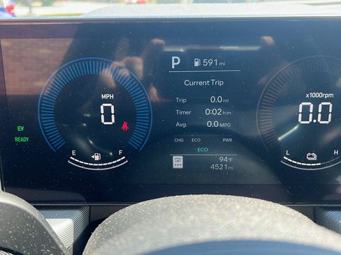 Certified 2025 Hyundai Sonata SEL FWD image 11