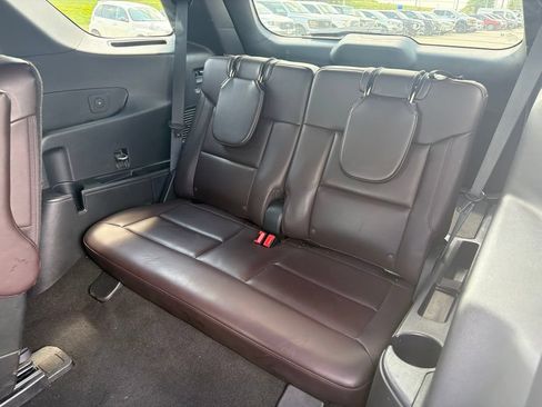 Used 2025 Ford Explorer Platinum w/ LUX Leather Package AWD/4WD image 11