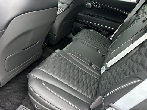New 2025 Genesis GV80 3.5T e-SC image 12