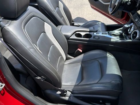 Used 2016 Chevrolet Camaro LT RWD image 20