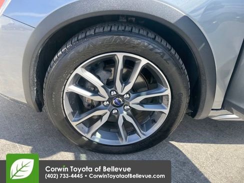 Used 2016 Volvo S60 T5 Cross Country Platinum image 26