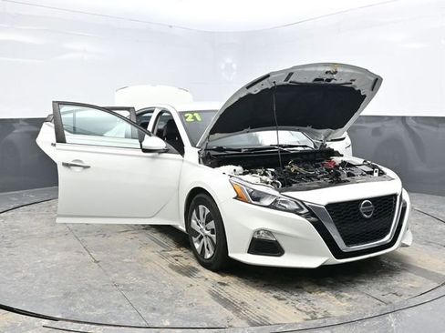 Used 2021 Nissan Altima 2.5 S image 33