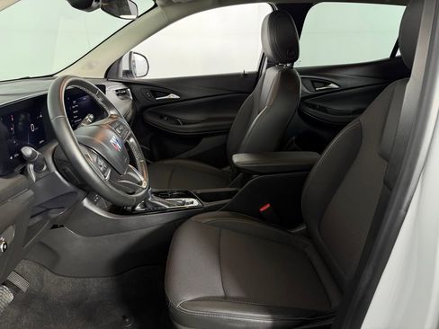 Used 2025 Buick Encore GX Preferred image 19